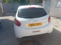 سيارات-peugeot-208-2013-إيلولة-أمالو-تيزي-وزو-الجزائر