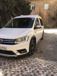 break-familiale-volkswagen-caddy-2017-medea-algerie