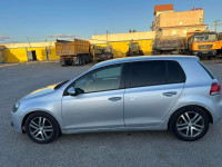 moyenne-berline-volkswagen-golf-6-2009-biskra-algerie