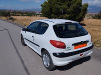 voitures-peugeot-206-2001-ahl-el-ksar-bouira-algerie