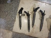 pieces-moteur-injecteur-bosch-mercedes-om651-el-hadjar-annaba-algerie