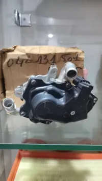 SOUPAPE RECYCLAGE DE GAZ D'ECHAPPEMENT AUDI A3 2013 + GOLF 7 (1.6 , 2.0 TDI)  04L131501S