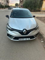 voitures-renault-clio-5-2022-rs-line-oran-algerie