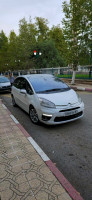 voitures-citroen-c4-picasso-2014-boumerdes-algerie