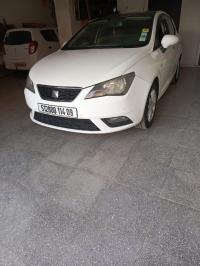 سيارات-seat-ibiza-2014-chrono-toit-ouvrant-البليدة-الجزائر