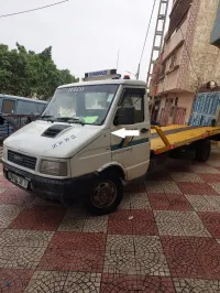 IVECO DEPANNAGE 1035 
