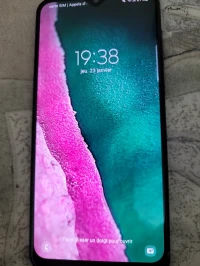 SAMSUNG Galaxy A50