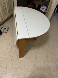 Table de cuisine pliante 