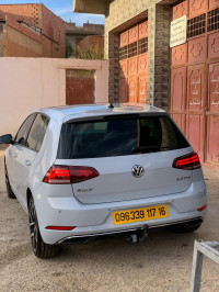 voitures-volkswagen-golf-7-2017-confortline-mohammadia-alger-algerie