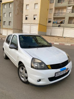 voitures-renault-clio-campus-2012-bye-kaous-jijel-algerie