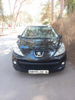 voitures-peugeot-207-2013-staoueli-alger-algerie