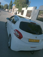 voitures-peugeot-208-2013-allure-boudouaou-boumerdes-algerie