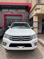 automobiles-toyota-hilux-2024-سلوقية-ouargla-algerie