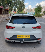 moyenne-berline-seat-leon-2014-fr-el-eulma-setif-algerie