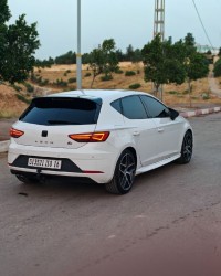 سيارات-seat-leon-2018-fr-الشلف-الجزائر
