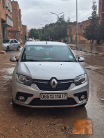 voitures-renault-symbol-2018-djelfa-algerie