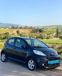 سيارات-peugeot-107-2014-البليدة-الجزائر