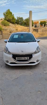 سيارات-peugeot-208-2014-allure-ماوكلان-سطيف-الجزائر