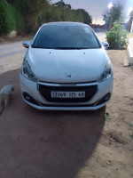 voitures-peugeot-208-2015-relizane-algerie