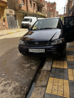 voitures-opel-astra-2004-sidi-moussa-alger-algerie