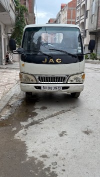شاحنة-jac-1040-2014-تاشودة-سطيف-الجزائر