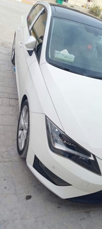 سيارات-seat-leon-2016-fr15-المهير-برج-بوعريريج-الجزائر