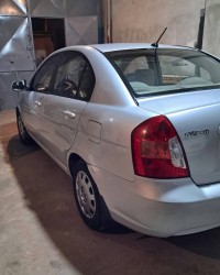 سيارات-hyundai-accent-rb-4-portes-2011-الكاليتوس-الجزائر