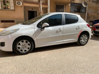 voitures-peugeot-207-2012-bordj-el-bahri-alger-algerie