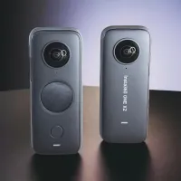 INSTA360 x2 comme neuf 