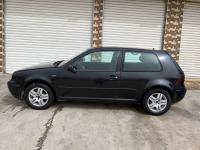 moyenne-berline-volkswagen-golf-4-1999-batna-algerie