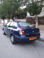 voitures-renault-clio-classique-2004-blida-algerie