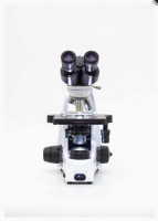 medical-microscopes-optique-micros-de-laboratoire-a-quatre-objectifs-bir-mourad-rais-alger-algerie