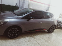 citadine-renault-clio-4-2013-les-eucalyptus-alger-algerie