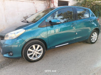 voitures-toyota-yaris-2013-chiffa-blida-algerie