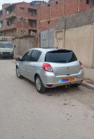 voitures-renault-clio-3-2012-night-and-day-baraki-alger-algerie