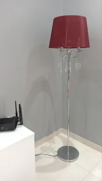 Joli lampadaire à vendre