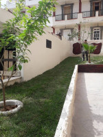 nettoyage-jardinage-fourniture-et-pose-de-gazon-naturel-amenagement-des-jardin-amizour-bejaia-algerie