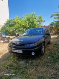 سيارات-renault-laguna-1-2000-عين-الباردة-عنابة-الجزائر