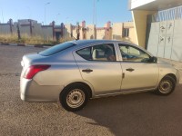 سيارات-nissan-sunny-2015-sedan-القليعة-تيبازة-الجزائر