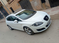 moyenne-berline-seat-leon-2011-ain-defla-algerie