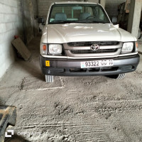 pickup-toyota-hilux-2005-sigus-oum-el-bouaghi-algerie