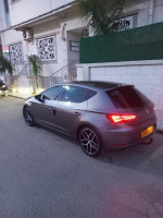 moyenne-berline-seat-leon-2017-fr-setif-algerie