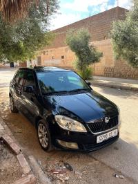 سيارات-skoda-fabia-2015-visage-الأغواط-الجزائر