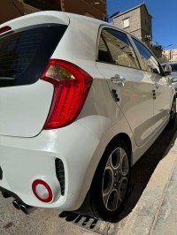 السيارات-النفعية-kia-picanto-2016-sportline-معسكر-الجزائر