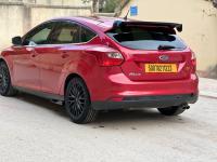 سيارات-ford-focus-5-portes-2012-وادي-الشحم-قالمة-الجزائر