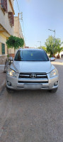 tout-terrain-suv-toyota-rav4-2010-relizane-algerie