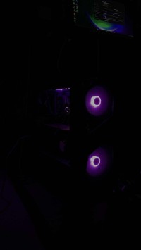 كمبيوتر-مكتبي-pc-gamer-rtx-3060-12-gb-water-cooling-ryzen5-5700x-بئر-خادم-الجزائر