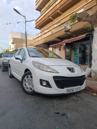 سيارات-peugeot-207-2013-قديل-وهران-الجزائر