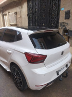 voitures-seat-ibiza-2019-high-relizane-algerie