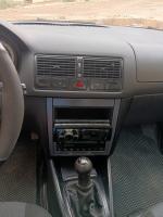 moyenne-berline-volkswagen-golf-4-1999-match-rahouia-tiaret-algerie